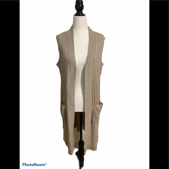 Reitmans Sweaters - 3/$30 Reitmans Long cardigan in size large